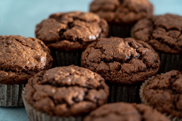 Delicious muffins with ingredients that can be found at the farmers market.  Recipe by Torrina Harris